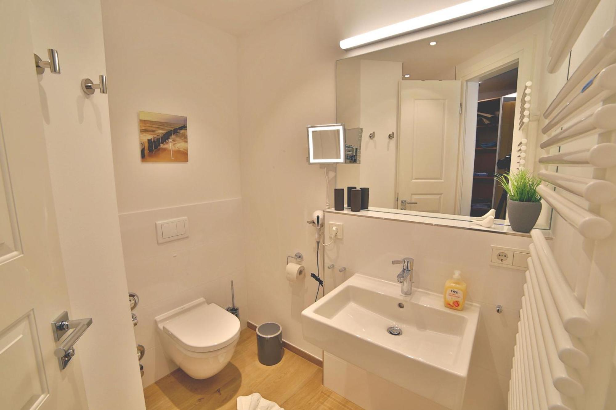 Ferienwohnung "Lachmoewe" In Der Villa Andrea Бабе Екстер'єр фото